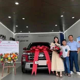 Bàn giao xe Hyundai cho khách hàng tại Quảng Bình