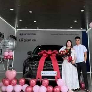 Xe xăng và xe điện: tính theo hành trình thực tế